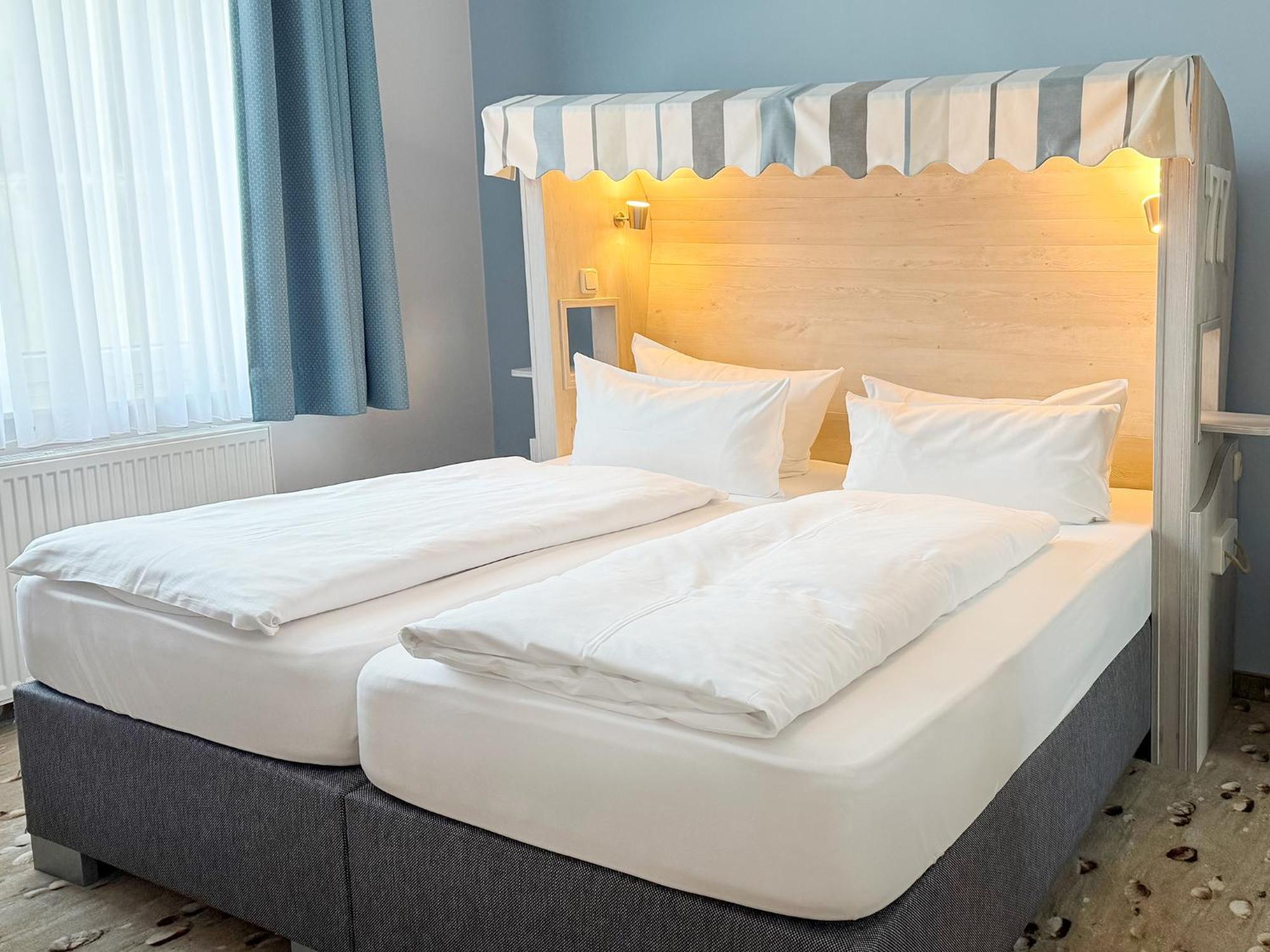 Dormero Hotel Wilhelmshaven Buitenkant foto